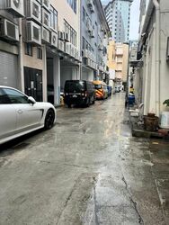 Jalan Besar (D8), Retail #517532891